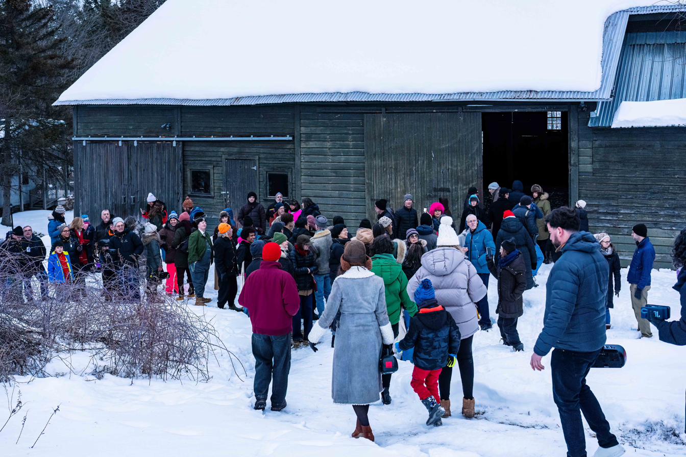 Crowd gathering at the barn for Phil Kline's Force of Nature